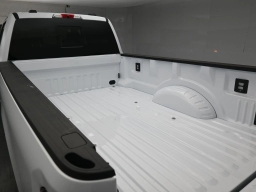 Ford Super Duty F-250 SRW XLT 2WD Crew Cab 8' Box 2026