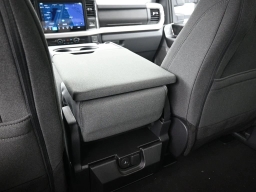 Ford Super Duty F-250 SRW XLT 2WD Crew Cab 8' Box 2026