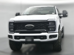 Ford Super Duty F-250 SRW XLT 4WD Crew Cab 6.75' Box 2026