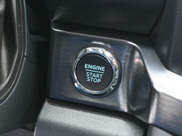 Ford Super Duty F-250 SRW LARIAT 4WD Crew Cab 6.75' Box 2026