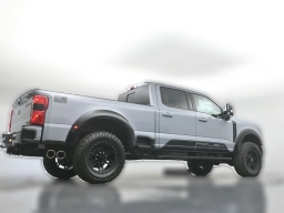 Ford Super Duty F-250 SRW LARIAT 4WD Crew Cab 6.75' Box 2026