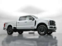 Ford Super Duty F-250 SRW Platinum 4WD Crew Cab 6.75' Box 2026