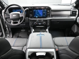 Ford Super Duty F-250 SRW Platinum 4WD Crew Cab 6.75' Box 2026