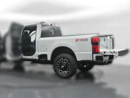 Ford Super Duty F-250 SRW Platinum 4WD Crew Cab 6.75' Box 2026