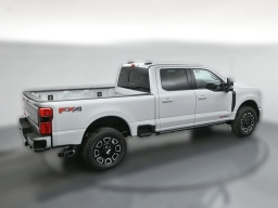 Ford Super Duty F-250 SRW Platinum 4WD Crew Cab 6.75' Box 2026