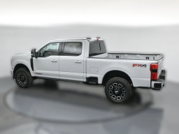 Ford Super Duty F-250 SRW Platinum 4WD Crew Cab 6.75' Box 2026