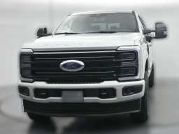 Ford Super Duty F-250 SRW Platinum 4WD Crew Cab 6.75' Box 2026