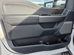 Ford Super Duty F-250 SRW LARIAT 4WD Crew Cab 6.75' Box 2026