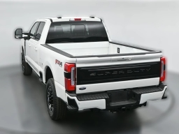 Ford Super Duty F-250 SRW Platinum 4WD Crew Cab 6.75' Box 2026