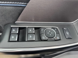 Ford Super Duty F-250 SRW Platinum 4WD Crew Cab 6.75' Box 2026