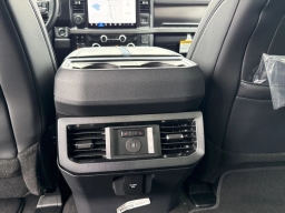 Ford Super Duty F-250 SRW Platinum 4WD Crew Cab 6.75' Box 2026