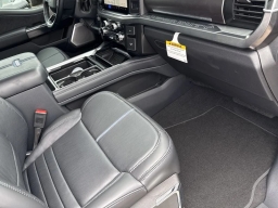 Ford Super Duty F-250 SRW Platinum 4WD Crew Cab 6.75' Box 2026