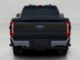 Ford Super Duty F-250 SRW XLT 4WD Crew Cab 6.75' Box 2026