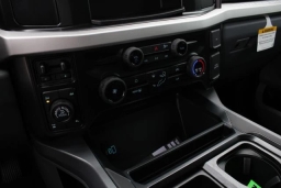 Ford Super Duty F-250 SRW XLT 4WD Crew Cab 6.75' Box 2026