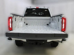 Ford Super Duty F-250 SRW XLT 4WD Crew Cab 6.75' Box 2026