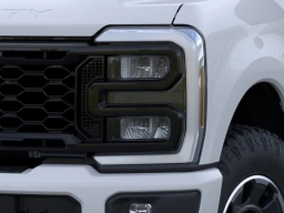 Ford Super Duty F-250 SRW XLT 4WD Crew Cab 6.75' Box 2026