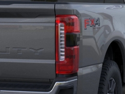 Ford Super Duty F-250 SRW LARIAT 4WD Crew Cab 6.75' Box 2026