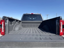 Ford Super Duty F-250 SRW XL 4WD Crew Cab 6.75' Box 2025