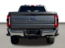 Ford Super Duty F-250 SRW LARIAT 4WD Crew Cab 6.75' Box 2025