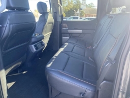 Ford Super Duty F-250 SRW LARIAT 4WD Crew Cab 6.75' Box 2026