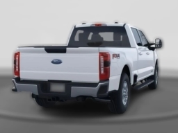 Ford Super Duty F-250 SRW XLT 4WD Crew Cab 6.75' Box 2026