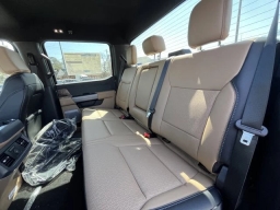 Ford Super Duty F-250 SRW LARIAT 4WD Crew Cab 6.75' Box 2026