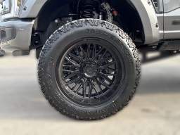 Ford Super Duty F-250 SRW LARIAT 4WD Crew Cab 6.75' Box 2025