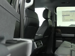 Ford Super Duty F-250 SRW LARIAT 4WD Crew Cab 6.75' Box 2026