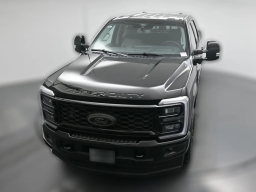 Ford Super Duty F-250 SRW LARIAT 4WD Crew Cab 6.75' Box 2026