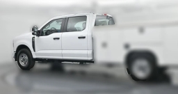 Ford Super Duty F-350 SRW XL 2WD Crew Cab 8' Box 2026