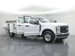 Ford Super Duty F-350 SRW XL 2WD Crew Cab 8' Box 2026