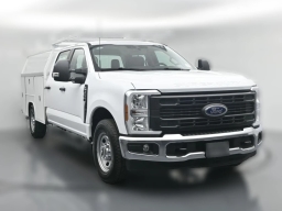 Ford Super Duty F-350 SRW XL 2WD Crew Cab 8' Box 2026