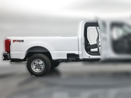 Ford Super Duty F-350 SRW XL 4WD Crew Cab 8' Box 2026