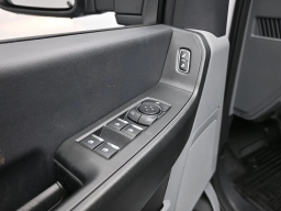 Ford Super Duty F-350 SRW XL 4WD Crew Cab 8' Box 2026