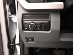 Ford Super Duty F-350 SRW XL 4WD Crew Cab 8' Box 2026