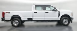 Ford Super Duty F-350 SRW XL 4WD Crew Cab 8' Box 2026