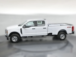 Ford Super Duty F-350 SRW XL 4WD Crew Cab 8' Box 2026