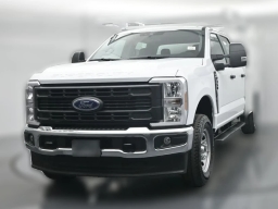 Ford Super Duty F-350 SRW XL 4WD Crew Cab 8' Box 2026
