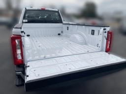 Ford Super Duty F-350 SRW XL 4WD Crew Cab 8' Box 2026