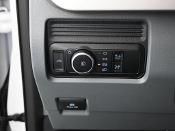 Ford Super Duty F-350 SRW XL 4WD Crew Cab 8' Box 2026