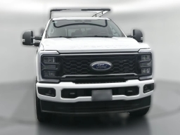 Ford Super Duty F-350 SRW XL 4WD Crew Cab 8' Box 2026