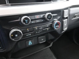 Ford Super Duty F-350 SRW XL 4WD Crew Cab 8' Box 2026