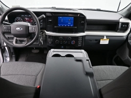 Ford Super Duty F-350 SRW XL 4WD Crew Cab 8' Box 2026