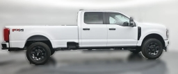Ford Super Duty F-350 SRW XL 4WD Crew Cab 8' Box 2026