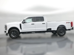 Ford Super Duty F-350 SRW XL 4WD Crew Cab 8' Box 2026