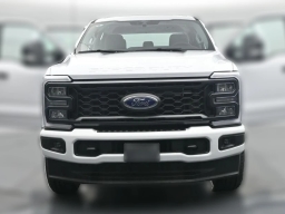 Ford Super Duty F-350 SRW XL 4WD Crew Cab 8' Box 2026