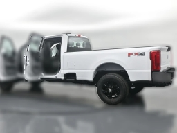 Ford Super Duty F-350 SRW XL 4WD Crew Cab 8' Box 2026