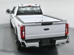Ford Super Duty F-350 SRW XL 4WD Crew Cab 8' Box 2026
