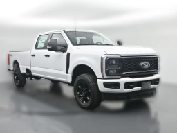 Ford Super Duty F-350 SRW XL 4WD Crew Cab 8' Box 2026