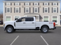 Ford Super Duty F-350 SRW XL 4WD Crew Cab 6.75' Box 2026
